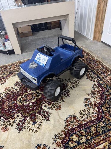 Vintage 1986 power wheels - vintage,